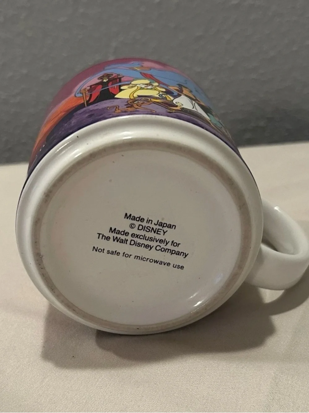 Vintage 90s Disney store Aladdin coffee mug